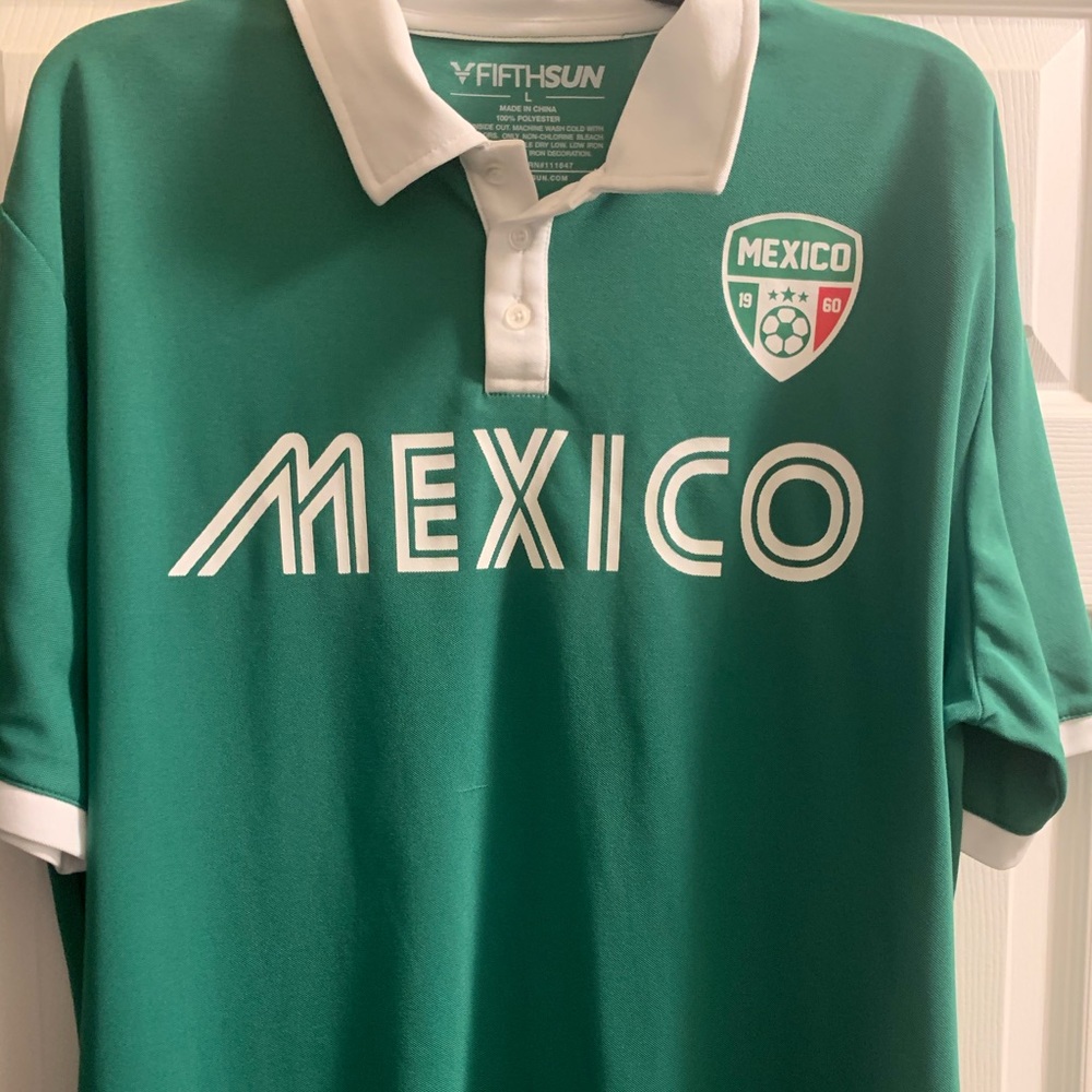 Men’s polo